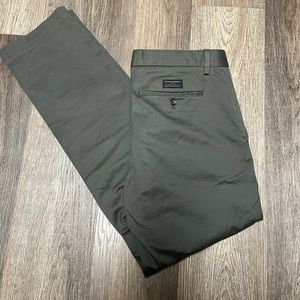 Banana Republic Mens 32x32 Green Rapid Movement Emerson Straight Chino Pants